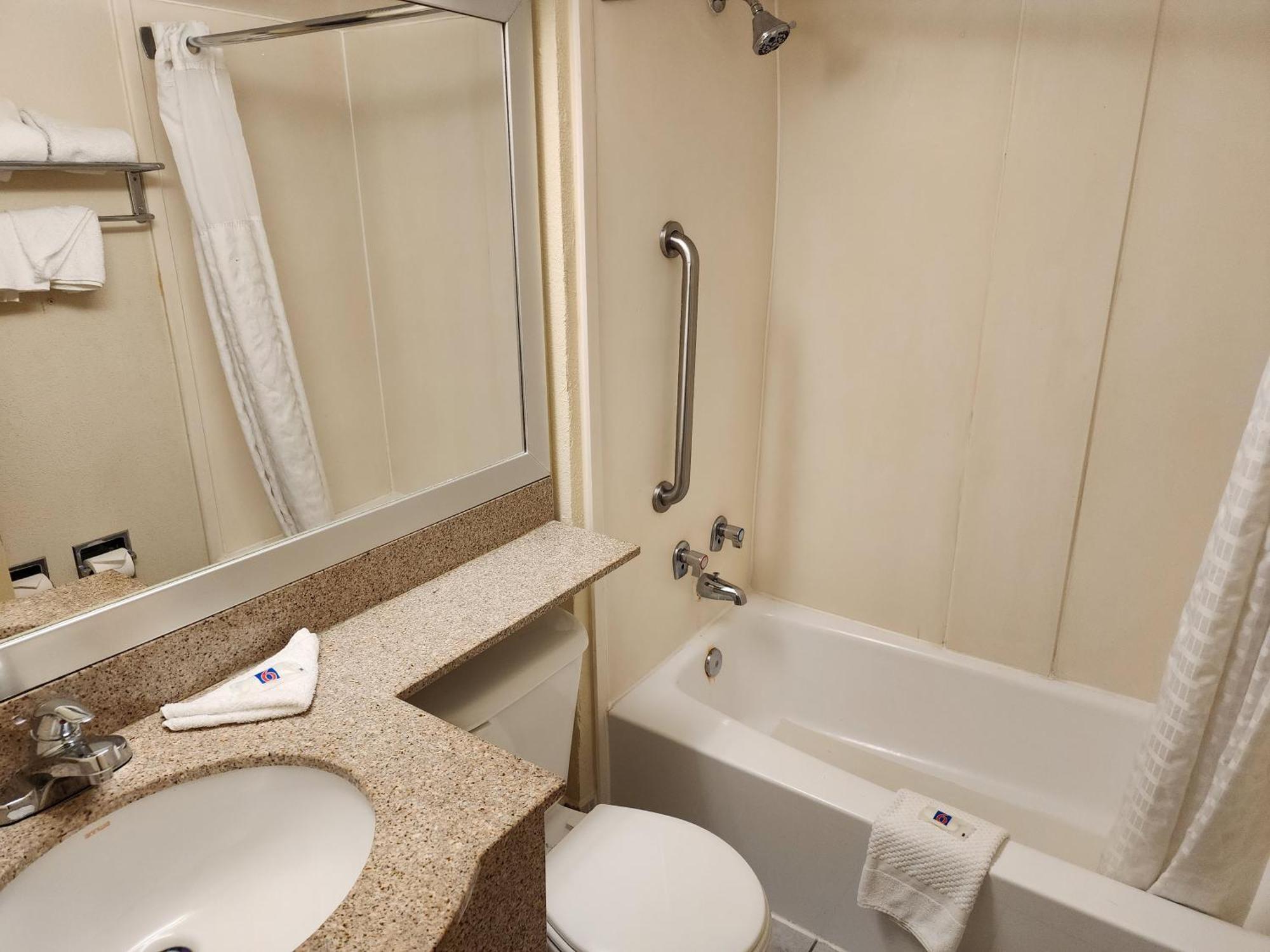 Suites Catonsville Md Baltimore West ภายนอก รูปภาพ